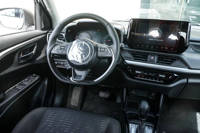 Новый Suzuki Swift V Рестайлинг, 1.2 л, 2026 в Дубае от EL KHIAL CARS Белый цвет. Other | AUTO.AE