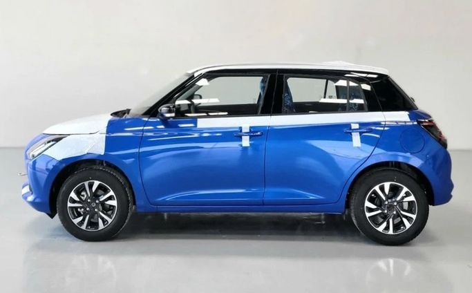 جديدة ⁦Suzuki Swift سادساً، 1.2 l، 2026⁩ في في الإمارات, دبي من ALPHA MOTORS FZE، اللون أزرق. المواصفات اليابانية | AUTO.AE | إعلان #288434