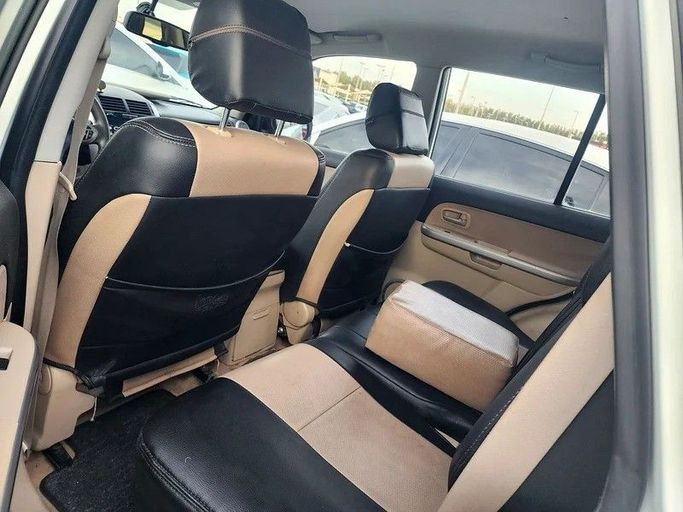 Подержанный Suzuki Vitara II, 1.6 л, 2016 в Дубае от Abdo Al Muthanna Used Cars Белый цвет. GCC | AUTO.AE