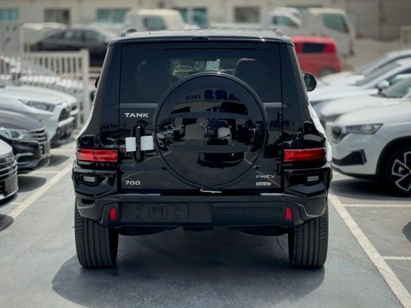 Новый Tank 700, 3.0 л, 2025 в Дубае от Titanum Cars Черный цвет. Other | AUTO.AE