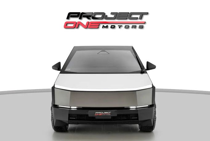مستعملة ⁦Tesla Cybertruck Cyberbeast، 2024⁩ في في الإمارات, دبي من Project One Motors، اللون لون آخر. المواصفات الأمريكية | AUTO.AE | إعلان #288427