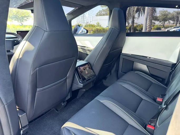 Used Tesla Cybertruck Cyberbeast, 2024 in UAE, Dubai by Royal Motors, Silver color. American Specs | AUTO.AE | Listing #295352 — photo 12 of 20