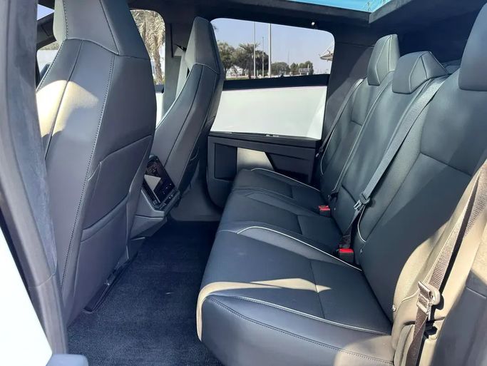 Used Tesla Cybertruck Cyberbeast, 2024 in UAE, Dubai by Royal Motors, Silver color. American Specs | AUTO.AE | Listing #295352 — photo 16 of 20
