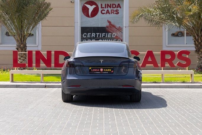Подержанный Tesla Model 3 Standart I, 2023 в Дубае от Linda Cars Серый цвет. GCC | AUTO.AE