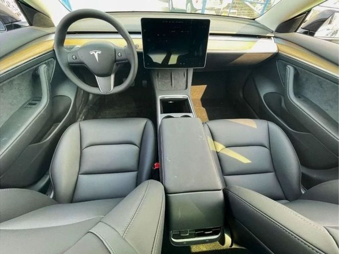 Новый Tesla Model 3 Performance I, 2022 в Дубае от Mohamed Hakim Motors Черный цвет. Other | AUTO.AE