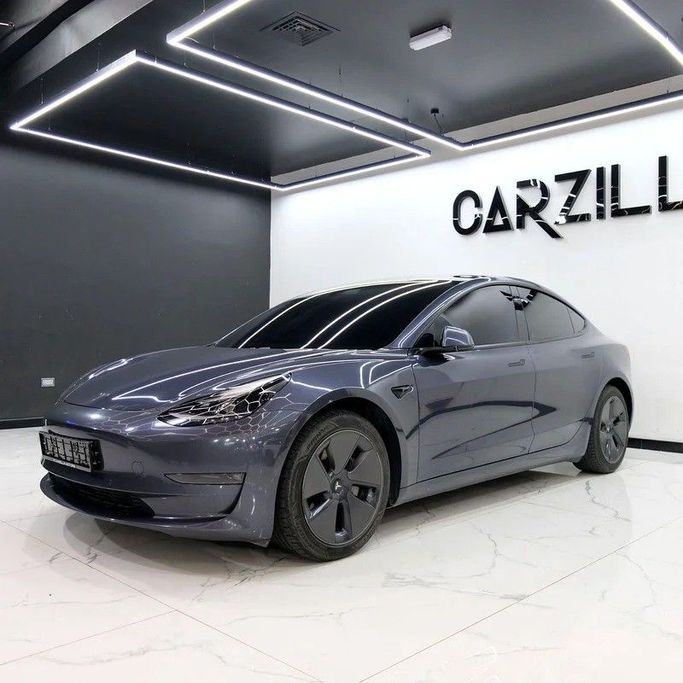 Used Tesla Model 3 Long Range I, 2023 in Dubai by Carzilla Motors, Grey color. GCC Specs | AUTO.AE