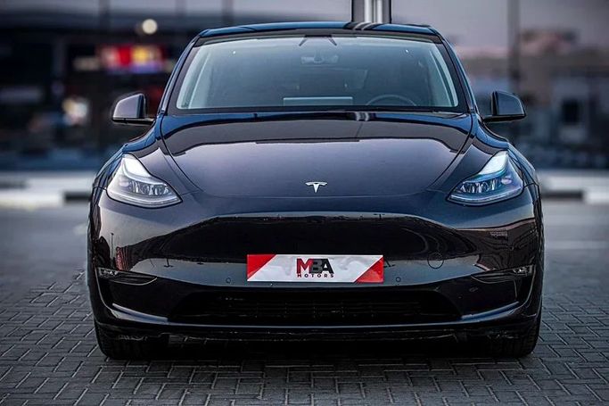 Подержанный Tesla Model Y Long Range I, 2022 в Дубае от MBA Motors Черный цвет. GCC | AUTO.AE