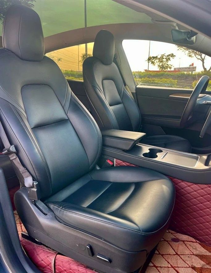 Used Tesla Model Y Standart I, 2022 in Dubai by 66 Motors, Grey color. Chinese Specs | AUTO.AE