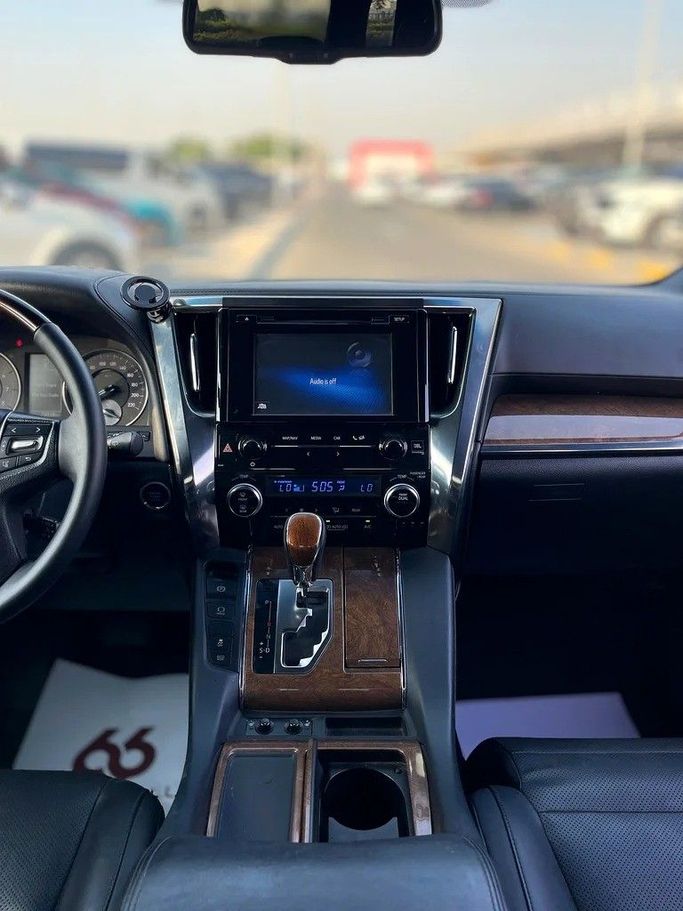 Used Toyota Alphard III, 3.5 l, 2015 in Dubai by 66 Motors, Black color. European Specs | AUTO.AE