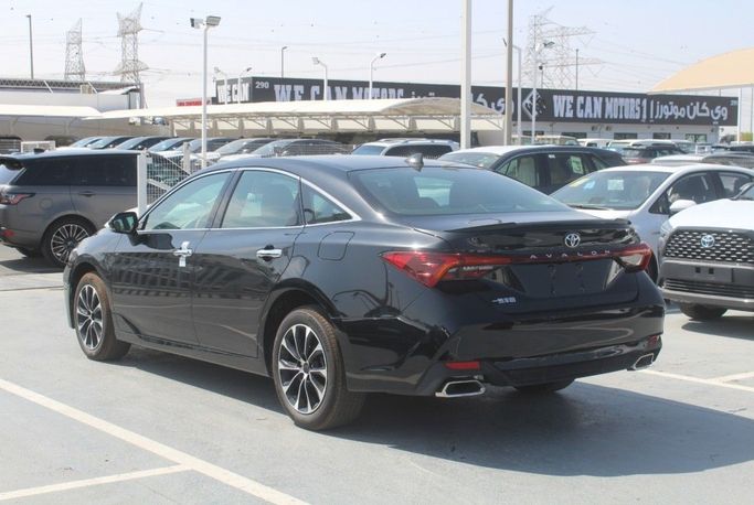 Новый Toyota Avalon V, 2.5 л, 2023 в Дубае от Titanum Cars Черный цвет. Other | AUTO.AE