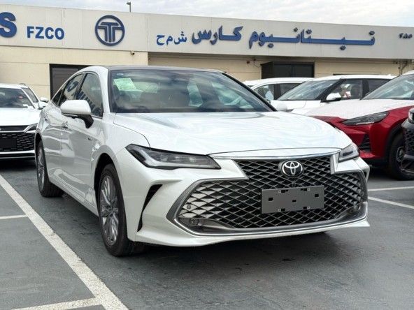 Новый Toyota Avalon V, 2.5 л, 2024 в Дубае от Titanum Cars Белый цвет. Other | AUTO.AE