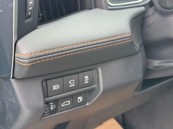 Новый Toyota Avalon V, 2.5 л, 2024 в Дубае от Titanum Cars Черный цвет. Other | AUTO.AE