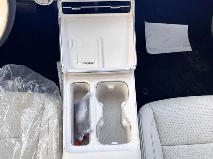 Новый Toyota bZ3X, 2025 в Дубае от Allied Motors Белый цвет. Other | AUTO.AE