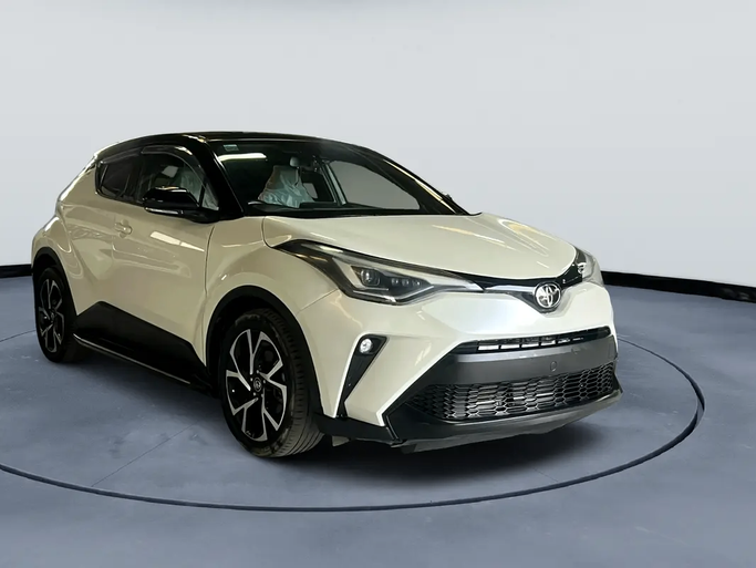 Подержанный Toyota C-HR I Рестайлинг, 1.2 л, 2019 в Дубае от BILGATTI AUTO Белый цвет.  | AUTO.AE | Объявление #271675