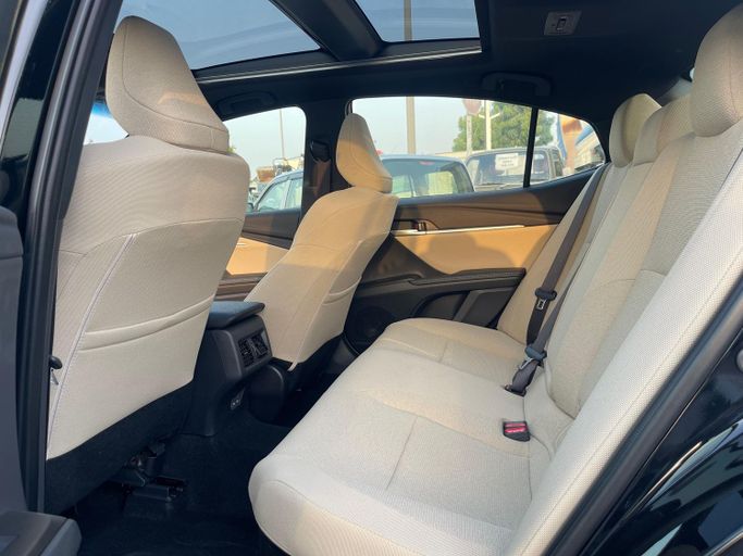 Новый Toyota Camry IX (XV80), 2.5 л, 2025 в Дубае от Bormela Cars Черный цвет. GCC | AUTO.AE