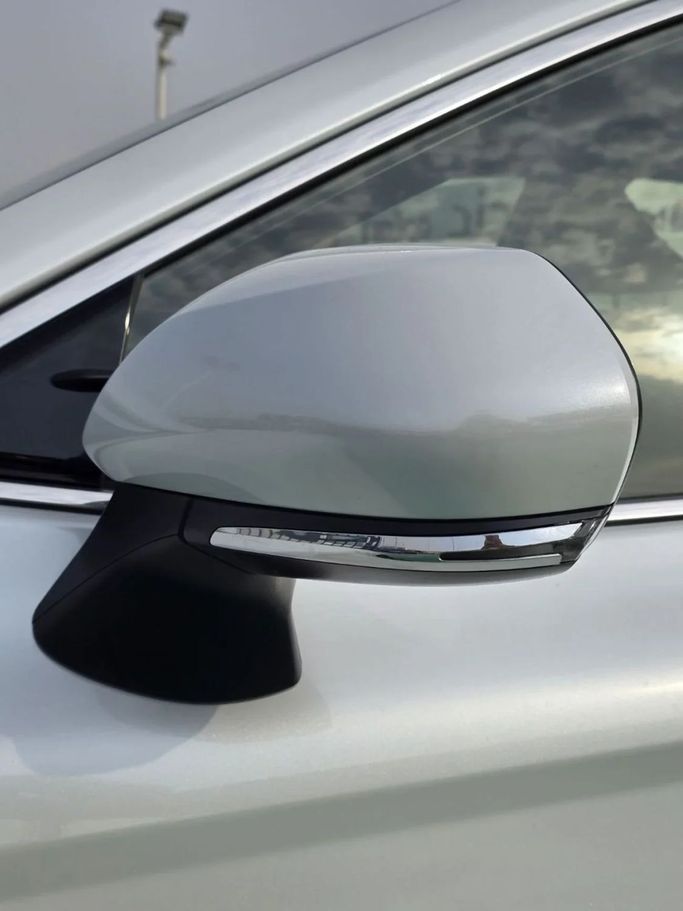 Новый Toyota Camry IX (XV80), 2.5 л, 2025 в Дубае от Mohamed Hakim Motors Белый цвет. GCC | AUTO.AE