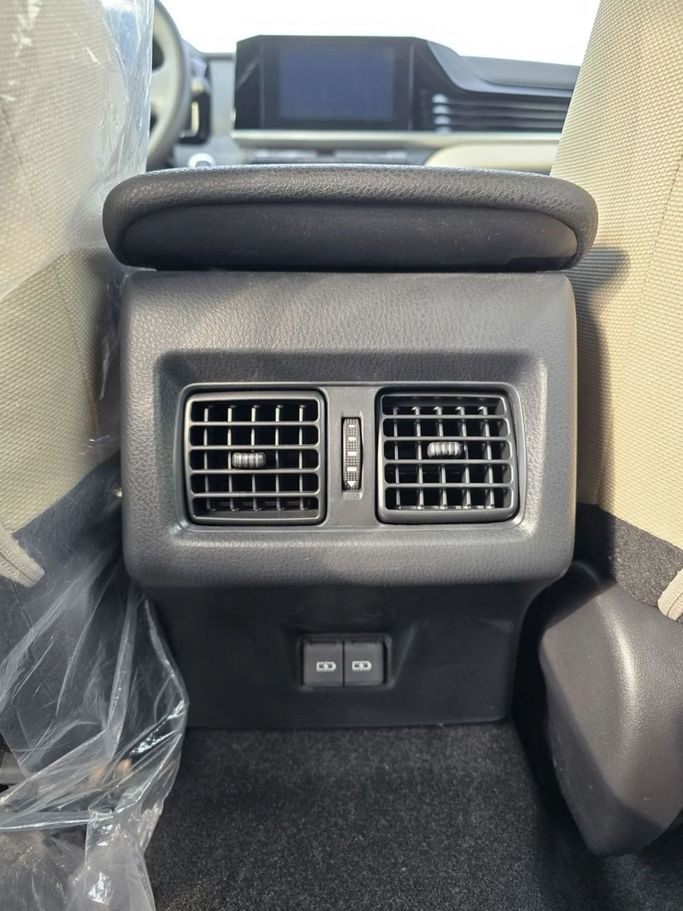 New Toyota Camry IX (XV80), 2.5 l, 2025 in Dubai by Mohamed Hakim Motors, White color. GCC Specs | AUTO.AE