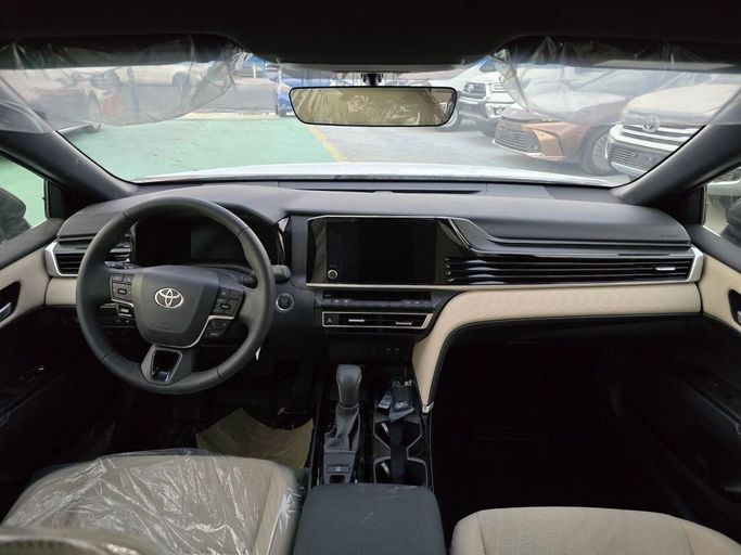 New Toyota Camry IX (XV80), 2.5 l, 2025 in Dubai by Mohamed Hakim Motors, Black color. GCC Specs | AUTO.AE