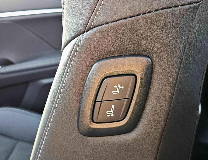 Новый Toyota Camry IX (XV80) China Market, 2.0 л, 2025 в Дубае от SK Motors Черный цвет. Китайская | AUTO.AE