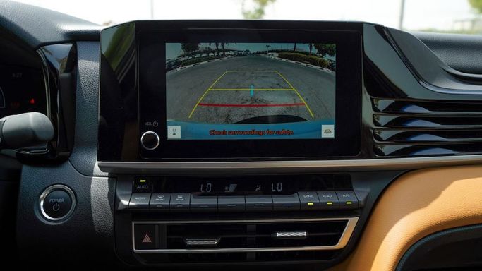 Новый Toyota Camry IX (XV80), 2.5 л, 2025 в Дубае от Najem Motors Белый цвет. GCC | AUTO.AE