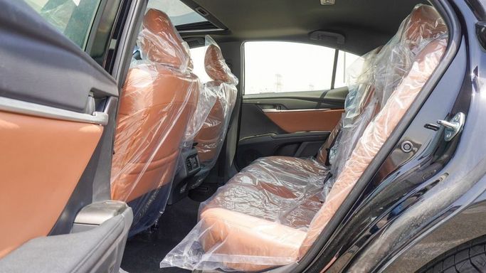 Новый Toyota Camry IX (XV80), 2.5 л, 2025 в Дубае от Najem Motors Черный цвет. GCC | AUTO.AE