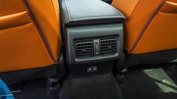 Новый Toyota Camry IX (XV80), 2.5 л, 2025 в Дубае от Najem Motors Белый цвет. GCC | AUTO.AE