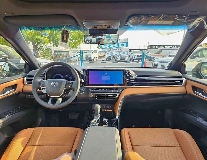 Новый Toyota Camry IX (XV80), 2.5 л, 2025 в Дубае от SK Motors Черный цвет. GCC | AUTO.AE