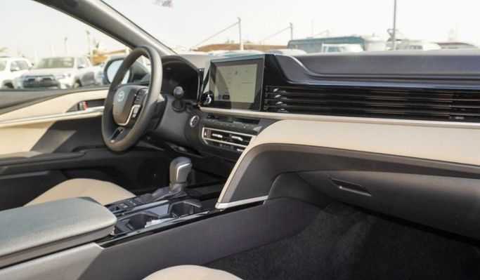 Новый Toyota Camry IX (XV80), 2.5 л, 2025 в Дубае от Najem Motors Черный цвет. GCC | AUTO.AE