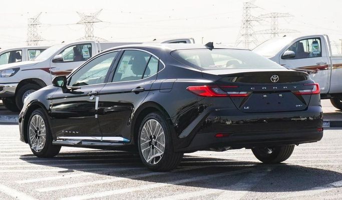 Новый Toyota Camry IX (XV80), 2.5 л, 2025 в Дубае от Najem Motors Черный цвет. GCC | AUTO.AE