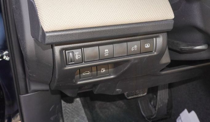 Новый Toyota Camry IX (XV80), 2.5 л, 2025 в Дубае от Najem Motors Черный цвет. GCC | AUTO.AE