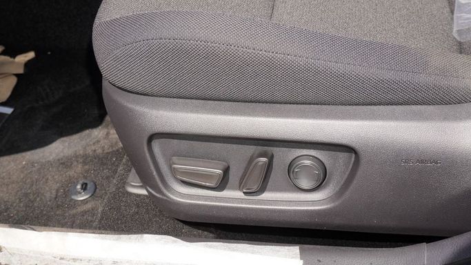 Новый Toyota Camry IX (XV80), 2.5 л, 2025 в Дубае от Najem Motors Черный цвет. GCC | AUTO.AE