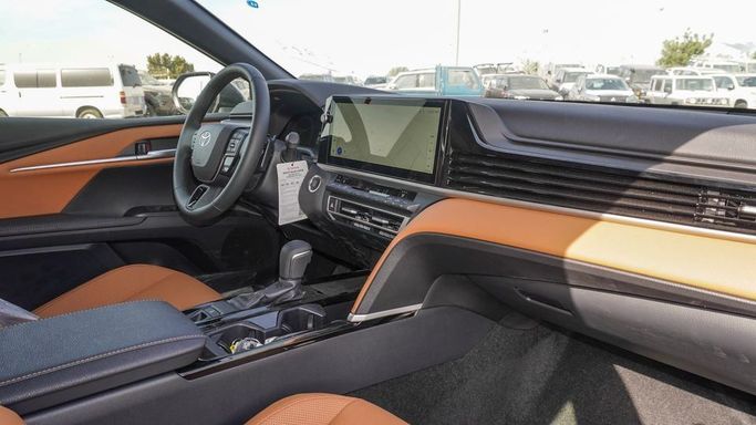 Новый Toyota Camry IX (XV80), 2.5 л, 2025 в Дубае от Najem Motors Черный цвет. GCC | AUTO.AE