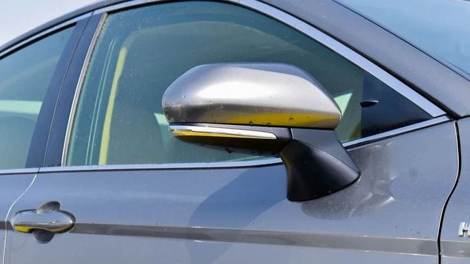 Новый Toyota Camry VIII (XV70) Рестайлинг, 2.5 л, 2023 в Дубае от Najem Motors Серебристый цвет. GCC | AUTO.AE