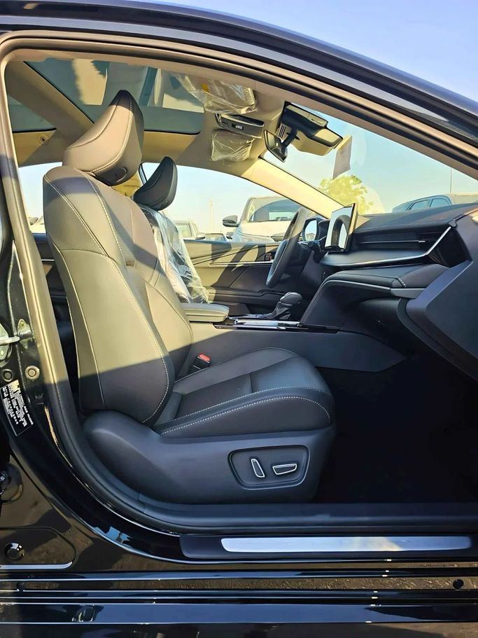 New Toyota Camry IX (XV80), 2.5 l, 2025 in Dubai by SK Motors, Black color. Chinese Specs | AUTO.AE