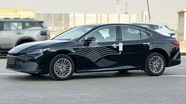 New Toyota Camry IX (XV80) China Market, 2.0 l, 2025 in Dubai by Falcons GT Motors FZCO, Black color. Chinese Specs | AUTO.AE