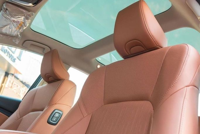 New Toyota Camry IX (XV80) China Market, 2.0 l, 2024 in Dubai by Albakheet Motors, White color. Chinese Specs | AUTO.AE