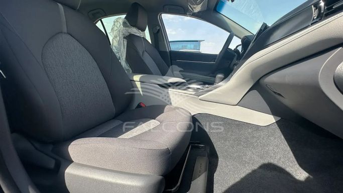 Новый Toyota Camry VIII (XV70) Рестайлинг, 2.5 л, 2023 в Дубае от Falcons GT Motors FZCO Черный цвет. Other | AUTO.AE