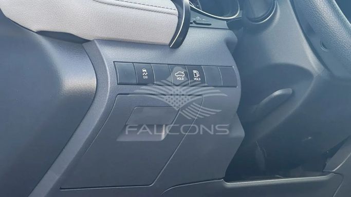 Новый Toyota Camry VIII (XV70) Рестайлинг, 2.5 л, 2023 в Дубае от Falcons GT Motors FZCO Черный цвет. Other | AUTO.AE