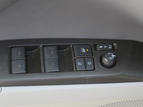 Новый Toyota Camry VIII (XV70) Рестайлинг, 2.5 л, 2023 в Дубае от Titanum Cars Черный цвет. Other | AUTO.AE