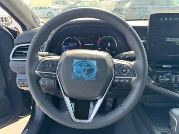 Новый Toyota Camry VIII (XV70) Рестайлинг, 2.5 л, 2023 в Дубае от Titanum Cars Черный цвет. Other | AUTO.AE