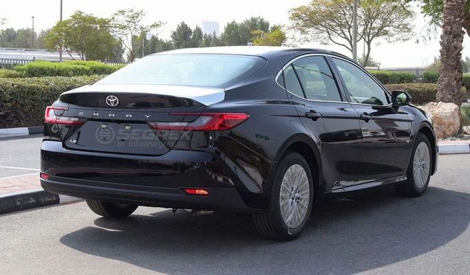 Новый Toyota Camry IX (XV80), 2.5 л, 2025 в Дубае от Segrex Auto Черный цвет. GCC | AUTO.AE