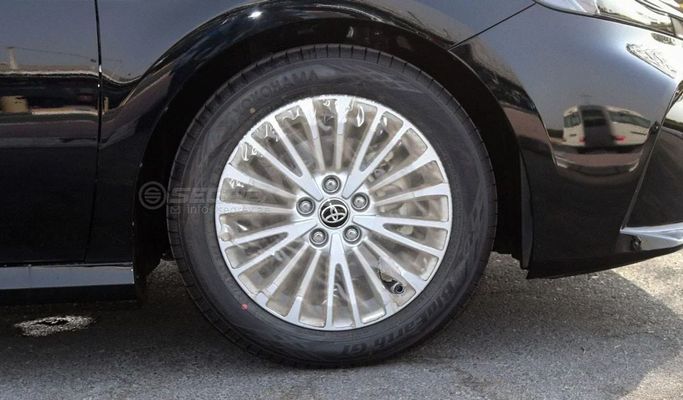 Новый Toyota Camry IX (XV80), 2.5 л, 2025 в Дубае от Segrex Auto Черный цвет. GCC | AUTO.AE