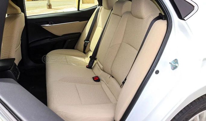 Новый Toyota Camry IX (XV80), 2.5 л, 2025 в Дубае от Segrex Auto Белый цвет. GCC | AUTO.AE