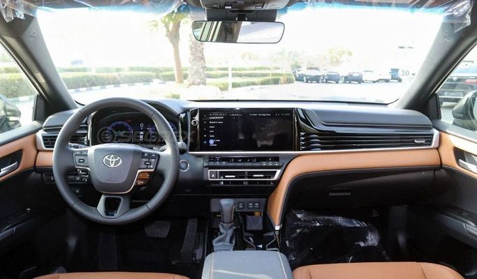 Новый Toyota Camry IX (XV80), 2.5 л, 2025 в Дубае от Segrex Auto Черный цвет. GCC | AUTO.AE