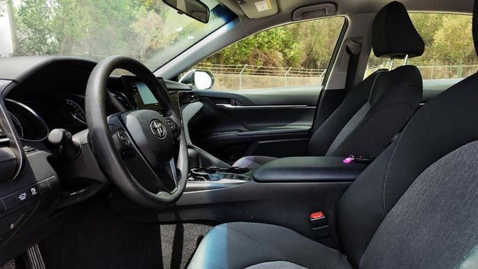 Used Toyota Camry IX (XV80) China Market, 2.5 l, 2023 in Dubai by Cariva Used Cars , White color. GCC Specs | AUTO.AE