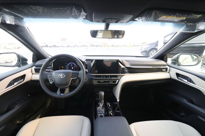 Новый Toyota Camry IX (XV80), 2.5 л, 2025 в Дубае от Atlantic Motors FZCO Белый цвет.  | AUTO.AE