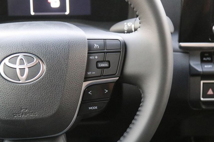 Новый Toyota Camry IX (XV80), 2.5 л, 2025 в Дубае от Atlantic Motors FZCO Черный цвет. GCC | AUTO.AE