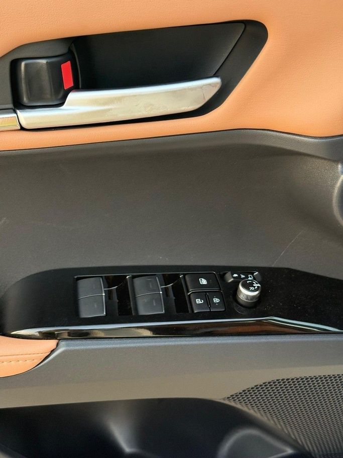 New Toyota Camry IX (XV80) China Market, 2.0 l, 2025 in Dubai by Gold Auto, White color. Other | AUTO.AE