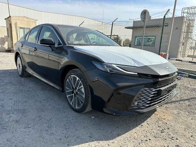 جديدة Toyota Camry التاسع (XV80), 2.5 l, 2026 في في دبي من AL SHERAA AL MALAKI، اللون أسود. مواصفات الخليج | AUTO.AE | إعلان #244938