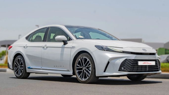 New Toyota Camry IX (XV80) China Market, 2.5 l, 2026 in Dubai by CGM Auto, White color.  | AUTO.AE | Listing #253755
